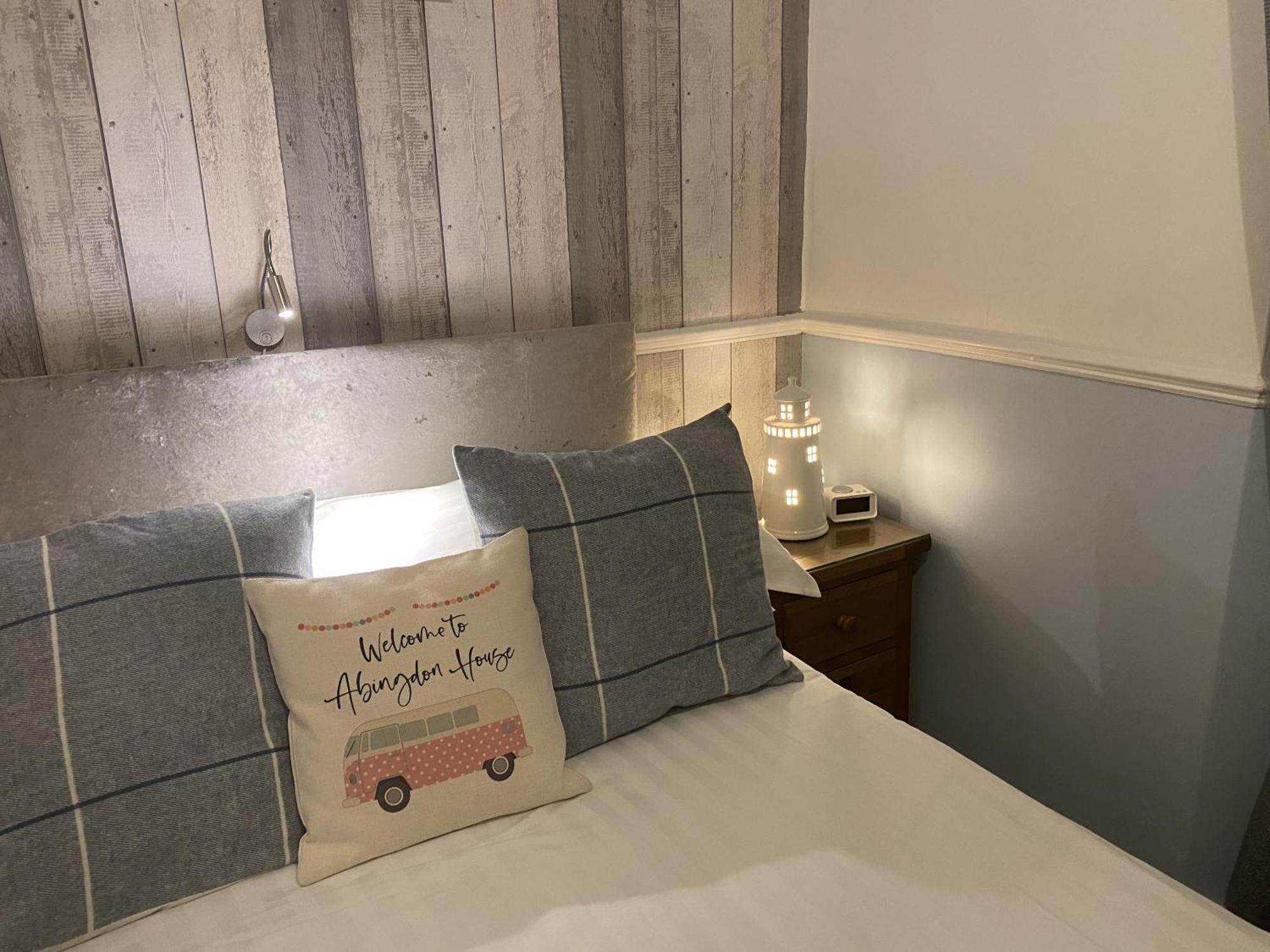 Abingdon House Bed & Breakfast ทอร์คิ ภายนอก รูปภาพ