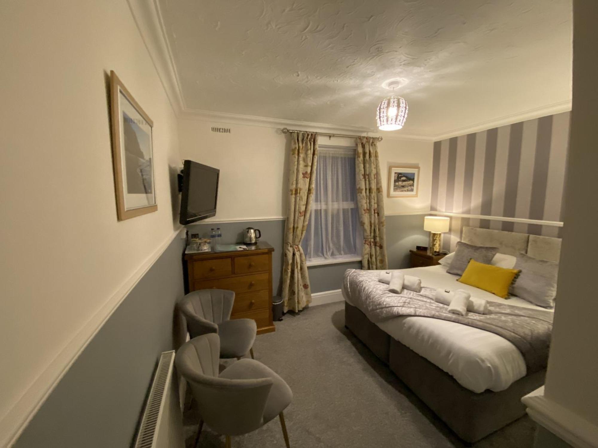 Abingdon House Bed & Breakfast ทอร์คิ ภายนอก รูปภาพ