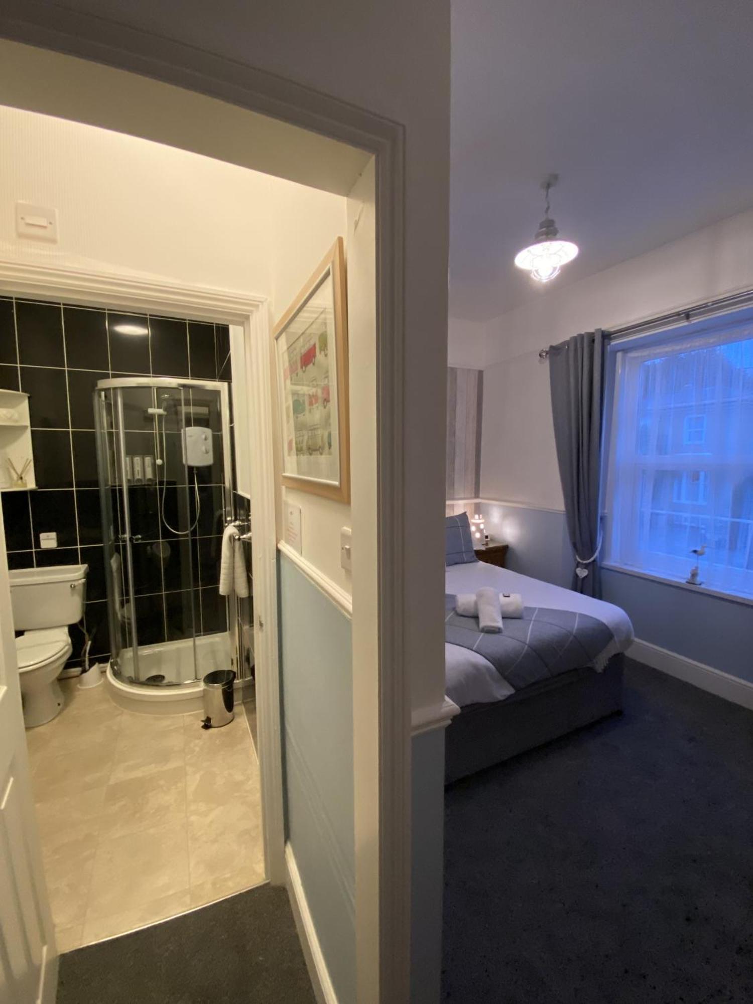 Abingdon House Bed & Breakfast ทอร์คิ ภายนอก รูปภาพ